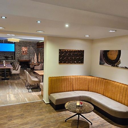 Christiana'S Wein & Art Hotel Bernkastel-Kues Dış mekan fotoğraf