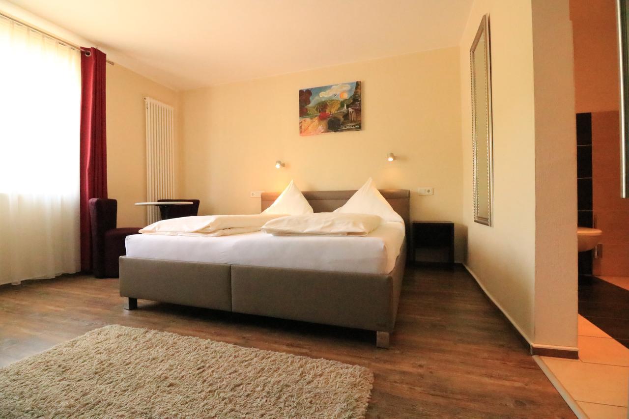Christiana'S Wein & Art Hotel Bernkastel-Kues Dış mekan fotoğraf