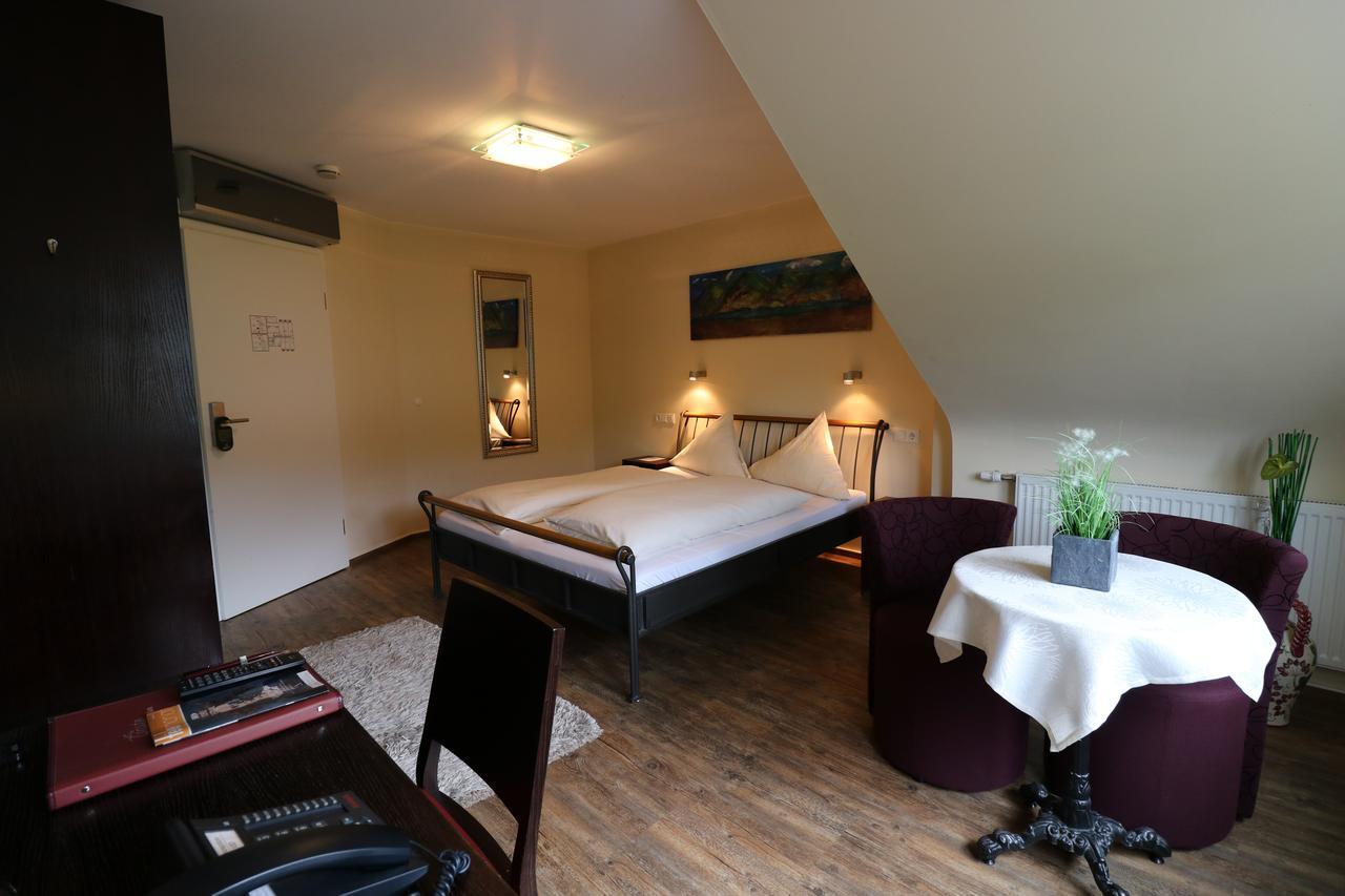 Christiana'S Wein & Art Hotel Bernkastel-Kues Dış mekan fotoğraf