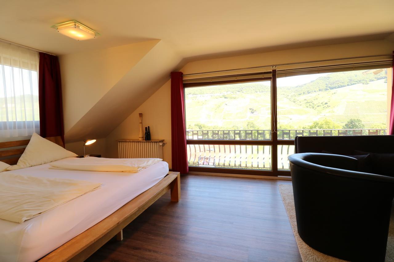 Christiana'S Wein & Art Hotel Bernkastel-Kues Dış mekan fotoğraf