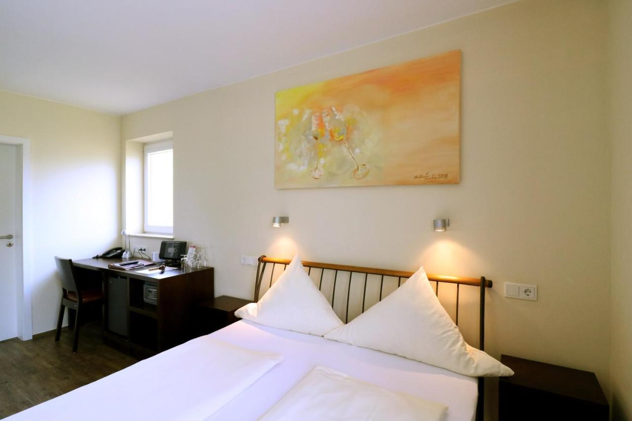 Christiana'S Wein & Art Hotel Bernkastel-Kues Dış mekan fotoğraf
